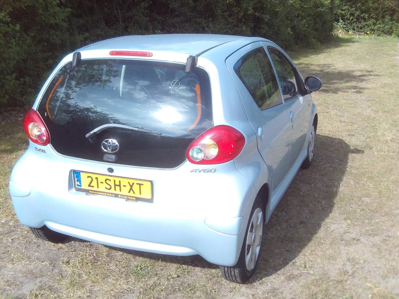 Toyota Aygo 213800 km bj 2006 ,apk 05-2027,airco , 4 deurs