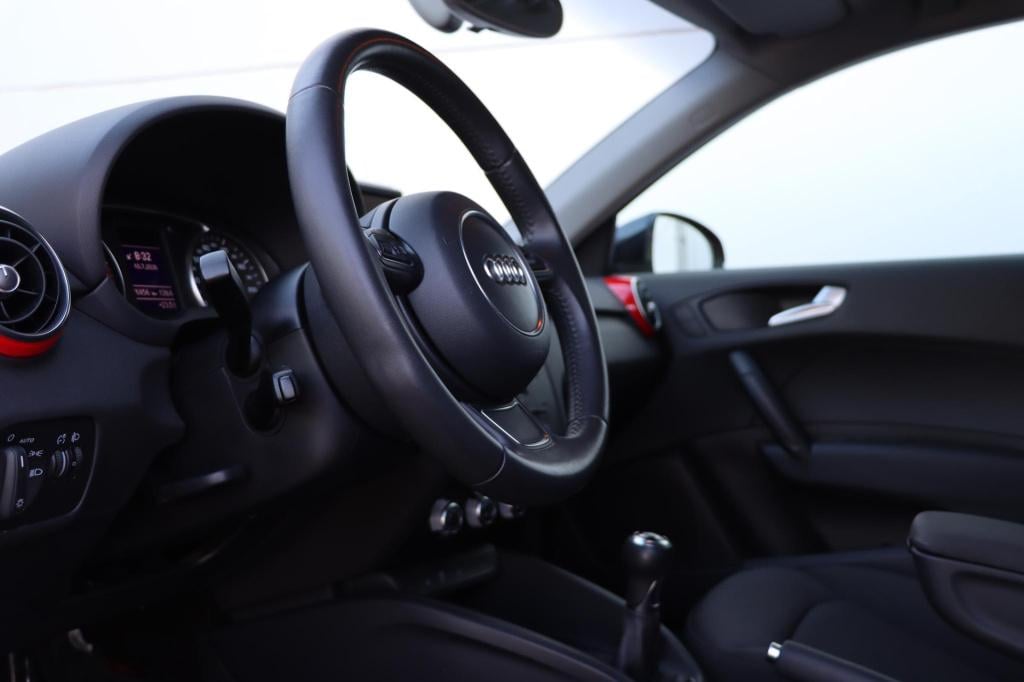 Audi A1 Sportback 1.2 tfsi admired 85pk