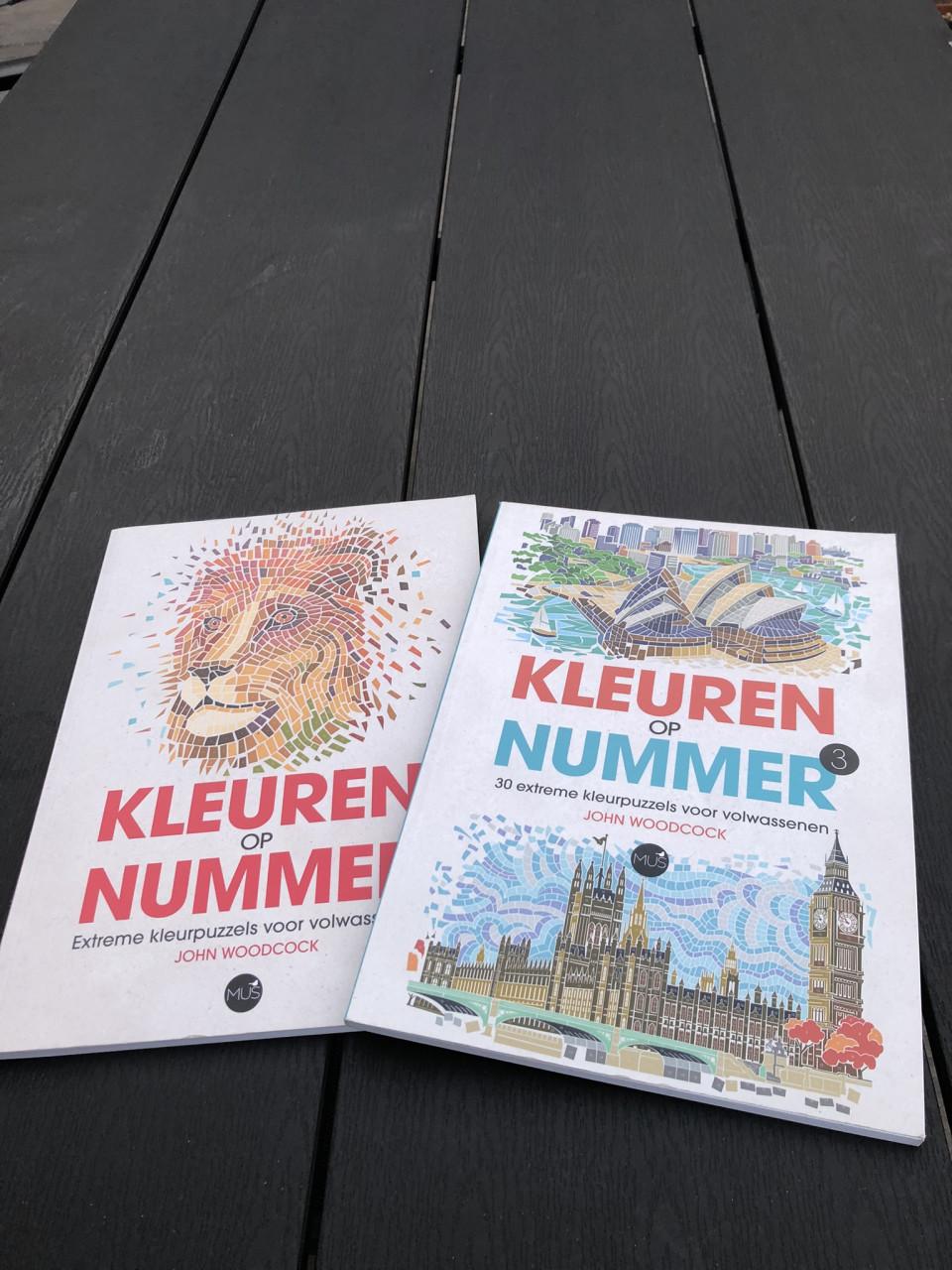 Te koop kleuren op nummer.(nieuw).