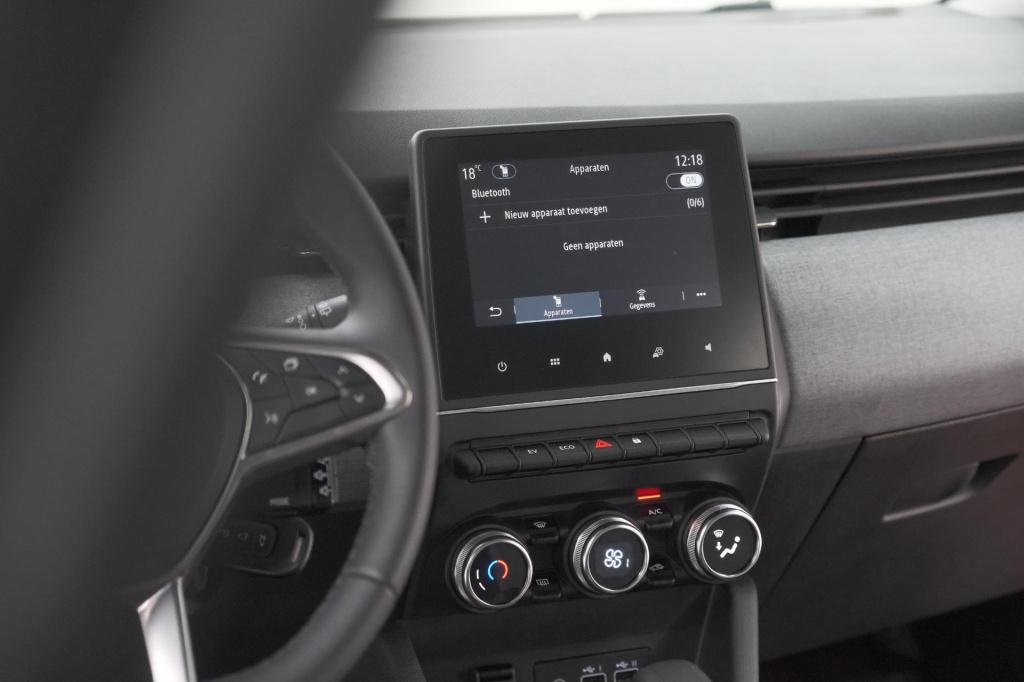Renault Clio 1.6 e-tech full hybrid 145 evolution holland edition | apple c