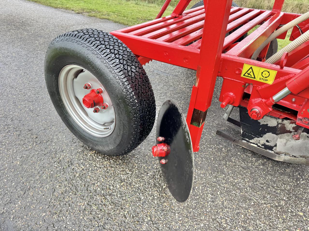 Allround plantmachine voor bloembollen en uien, 150 cm spoorbreedte