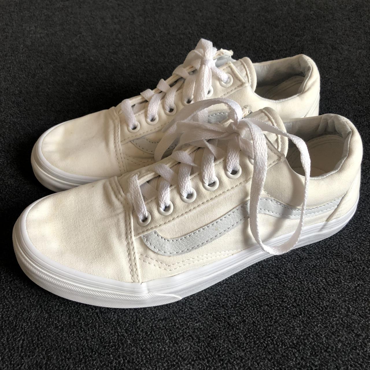 Witte Vans maat 37