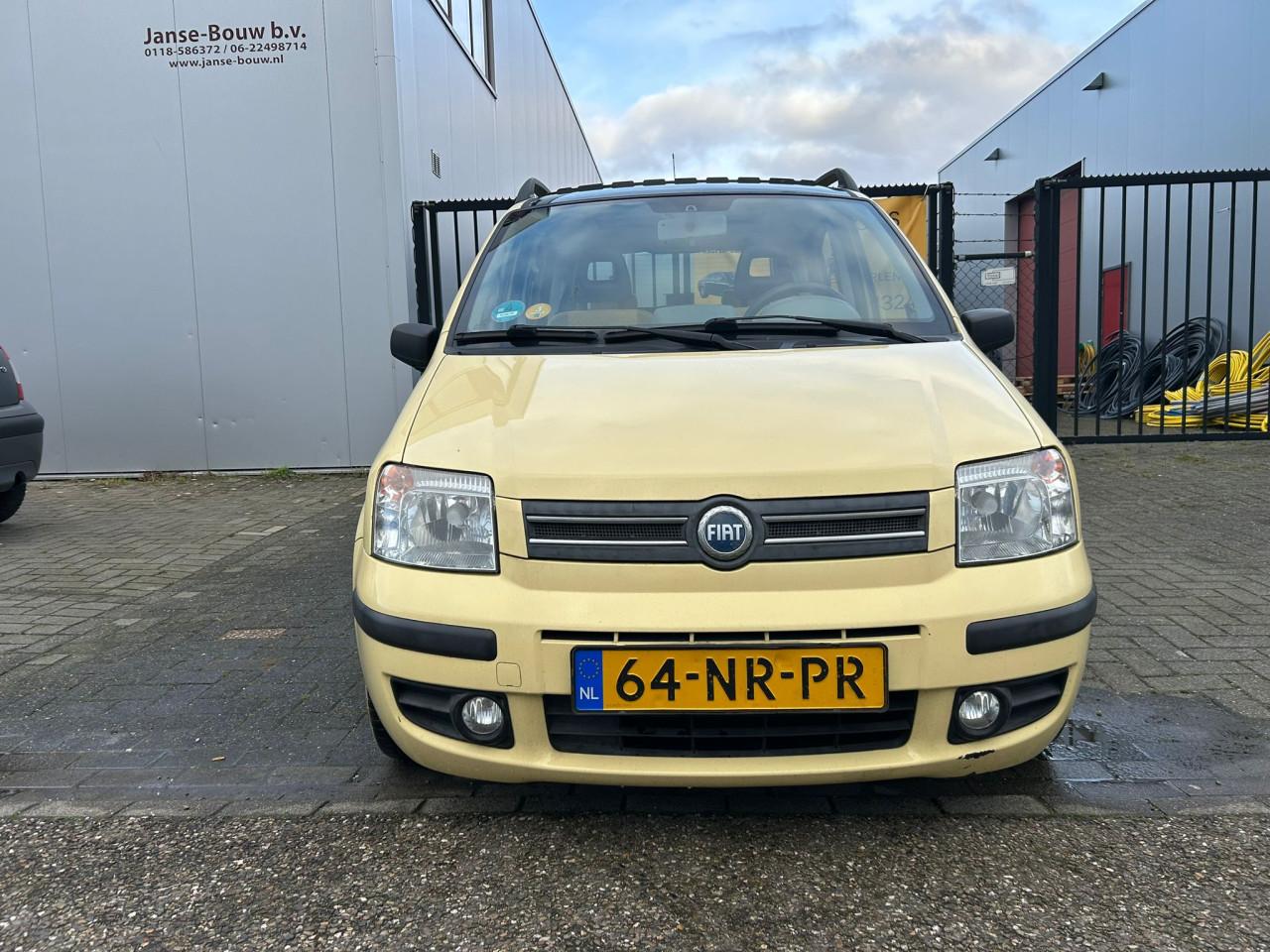 Fiat Panda 1.2 Class KANTEL/SCHUIF DAKJE/LM VELGEN/DUBBELE PANO/CITY STUUR