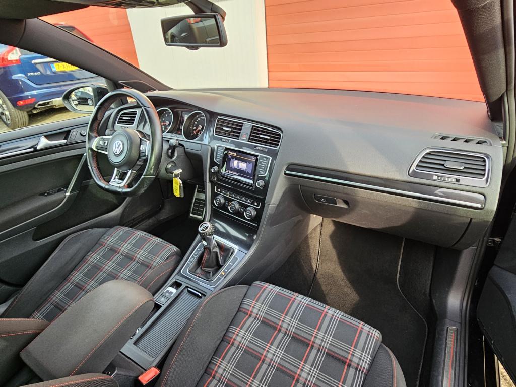 Volkswagen Golf 2.0 tsi gti performance | pano | 19' velgen
