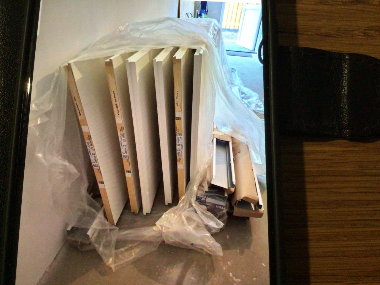 Nieuwe binnendeuren, 6 stuks, compleet met kozijnen en bovenlicht.