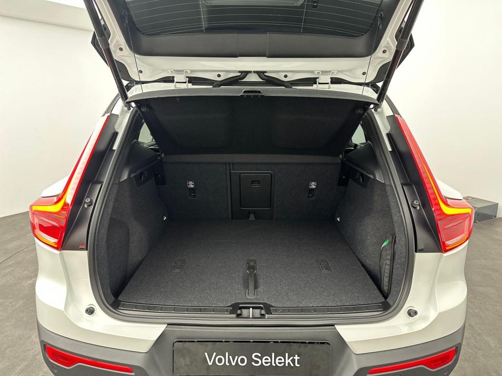 Volvo Ex40 twin motor 409pk plus 82kwh| adap.cruise| camera| stoelverwarmin