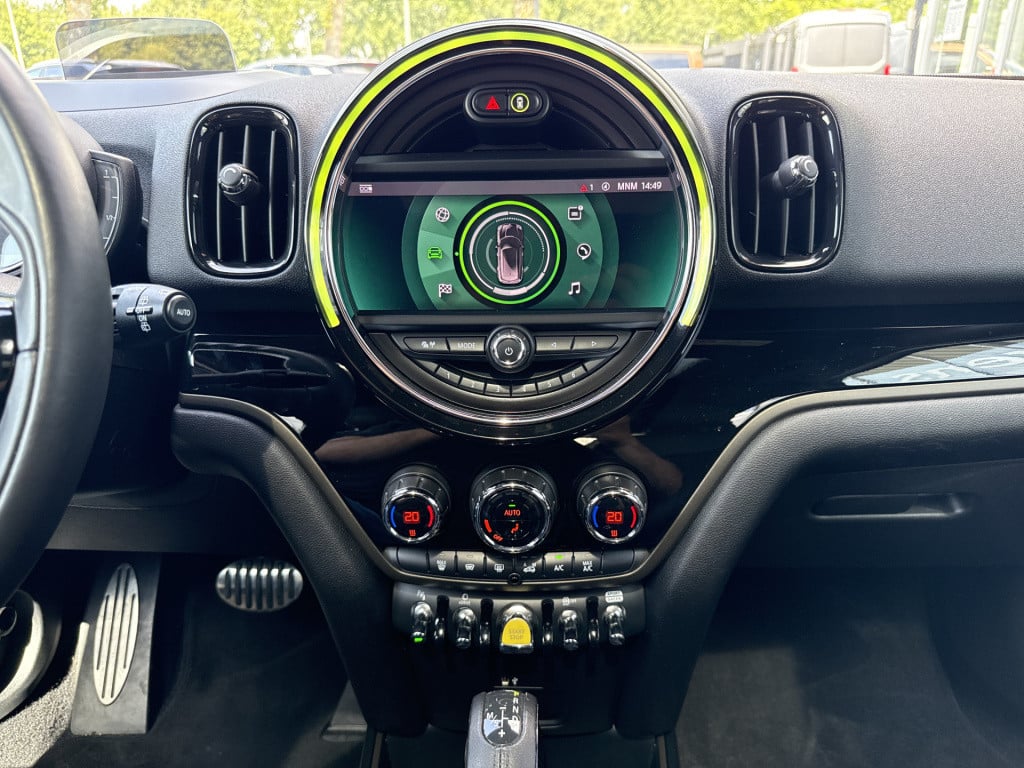 Mini Countryman mini 2.0 cooper s e all4 jcw | nl-auto | 1e eig | btw | pan