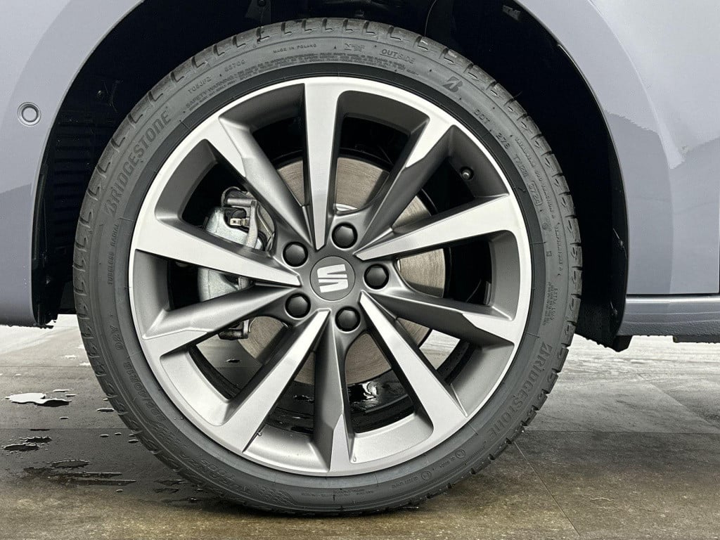Seat Leon sportstourer 1.5 tsi e-hybrid fr phev first edition