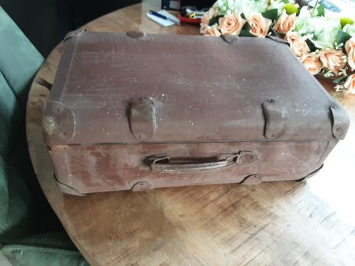 Hele oude koffer
