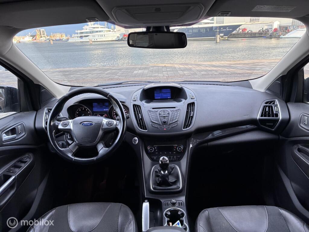 Ford Kuga 1.6 Titanium Clima Navi Cruise km305.159 BJ2013