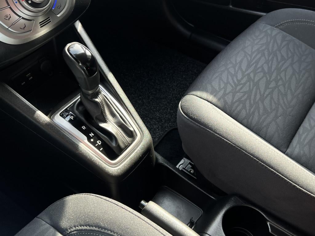 Hyundai Ix20 1.6i go! | stoel/ stuur verwarming | automaat