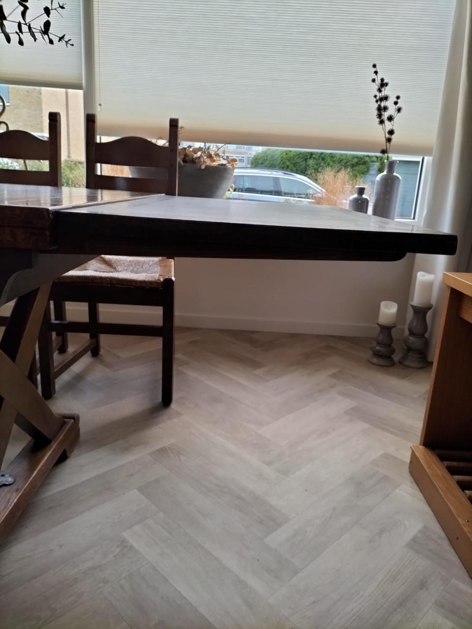 Eetkamertafel tafel eiken