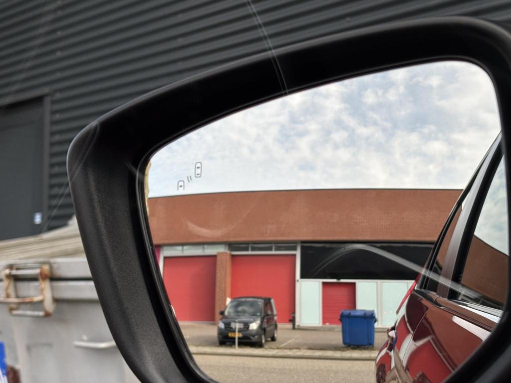 Mitsubishi Eclipse Cross 1.5 di-t first edition automaat incl. trekhaak!