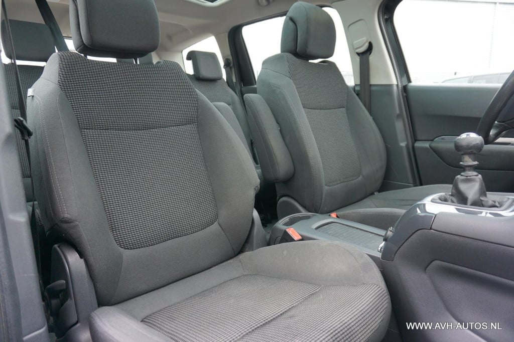 Peugeot 5008 1.6 thp active 5 - persoons!