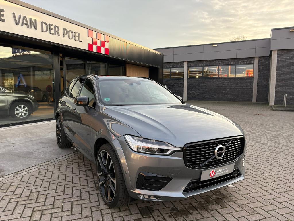 Volvo XC60 2.0 b4 r-design
