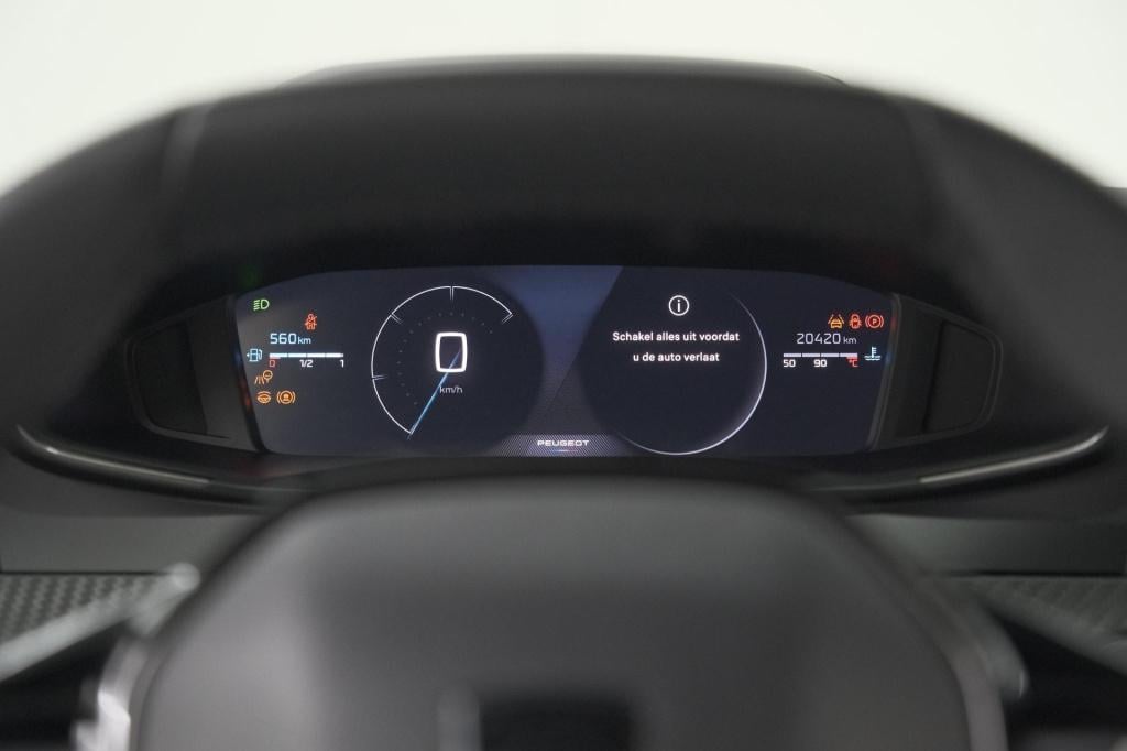 Peugeot 2008 puretech 100 allure | allseason banden | 360 camera | adaptiev