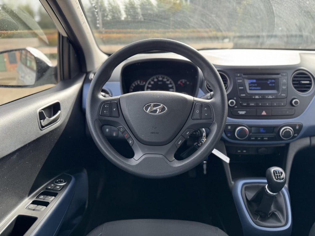 Hyundai I 10 1.0i i-motion comfort plus | radio-cd/mp3 speler | bluetooth t