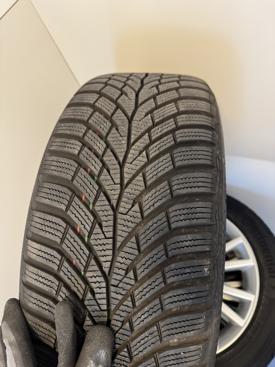 17 inch velgen met zgan Continental Winterbanden