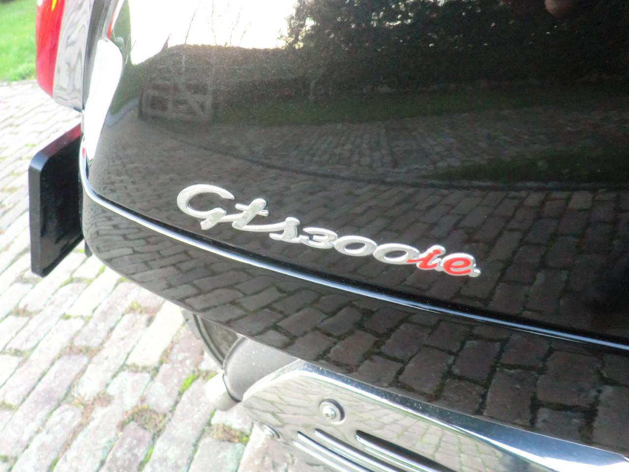 Vespa GTS300ie  2016  14200km  motorscooter