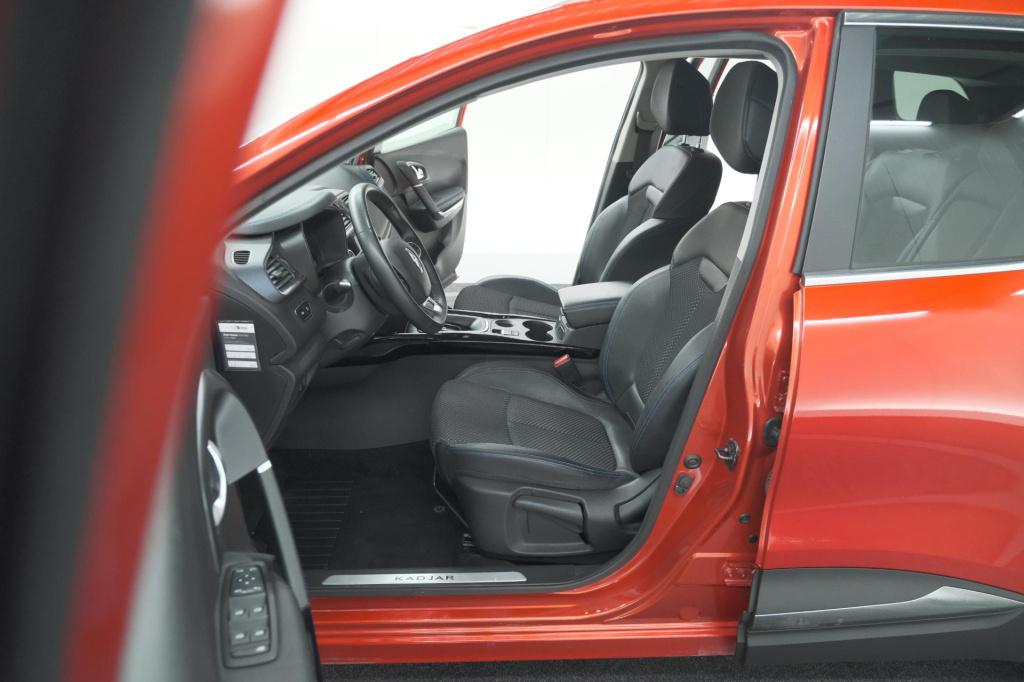 Renault Kadjar 1.3 tce 140 edc limited | trekhaak | allseason banden | stoe