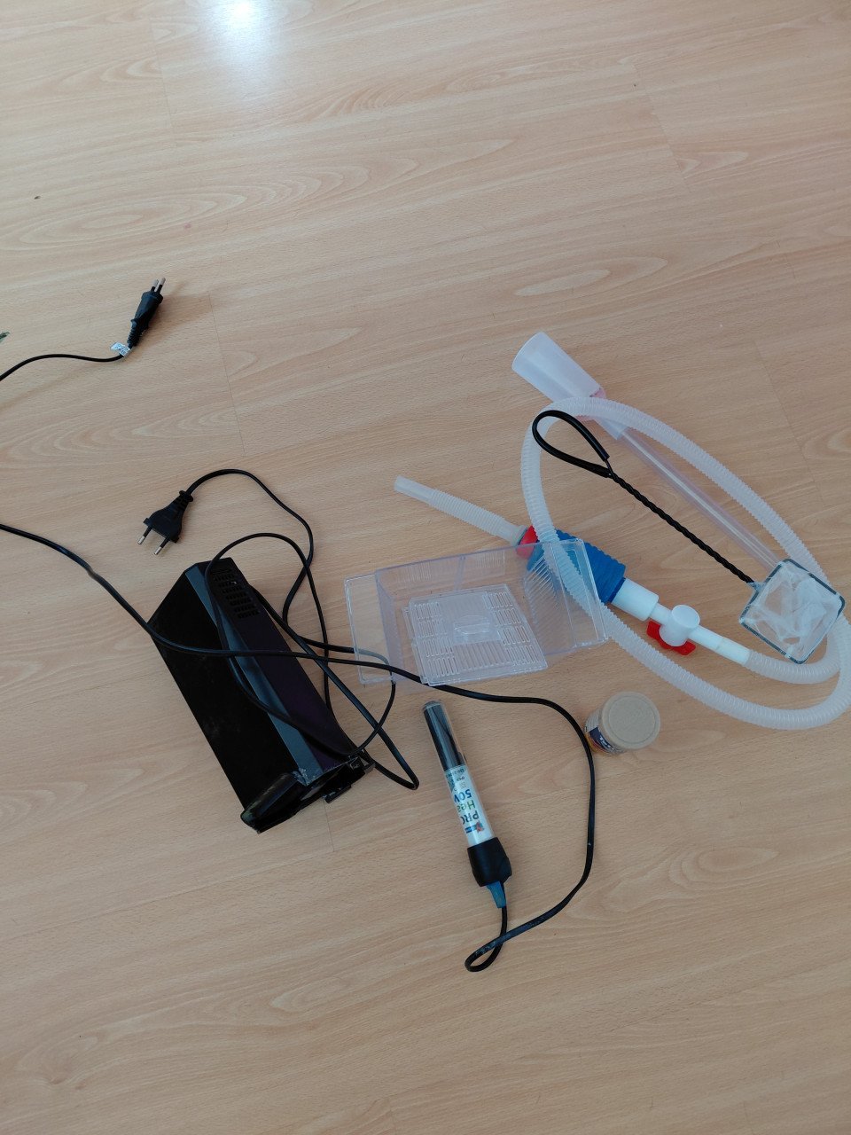 Aquarium 60 liter met toebehoren