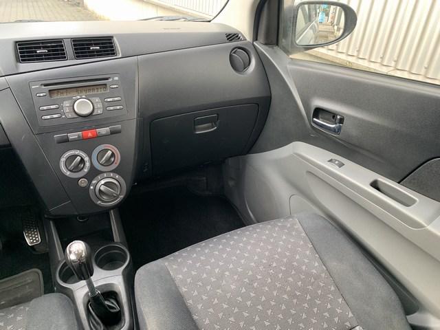 Daihatsu Cuore 1.0 - v e r k o c h t