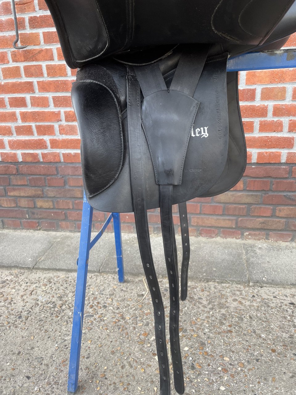 Dressuurzadel Kingsley in nieuwstaat