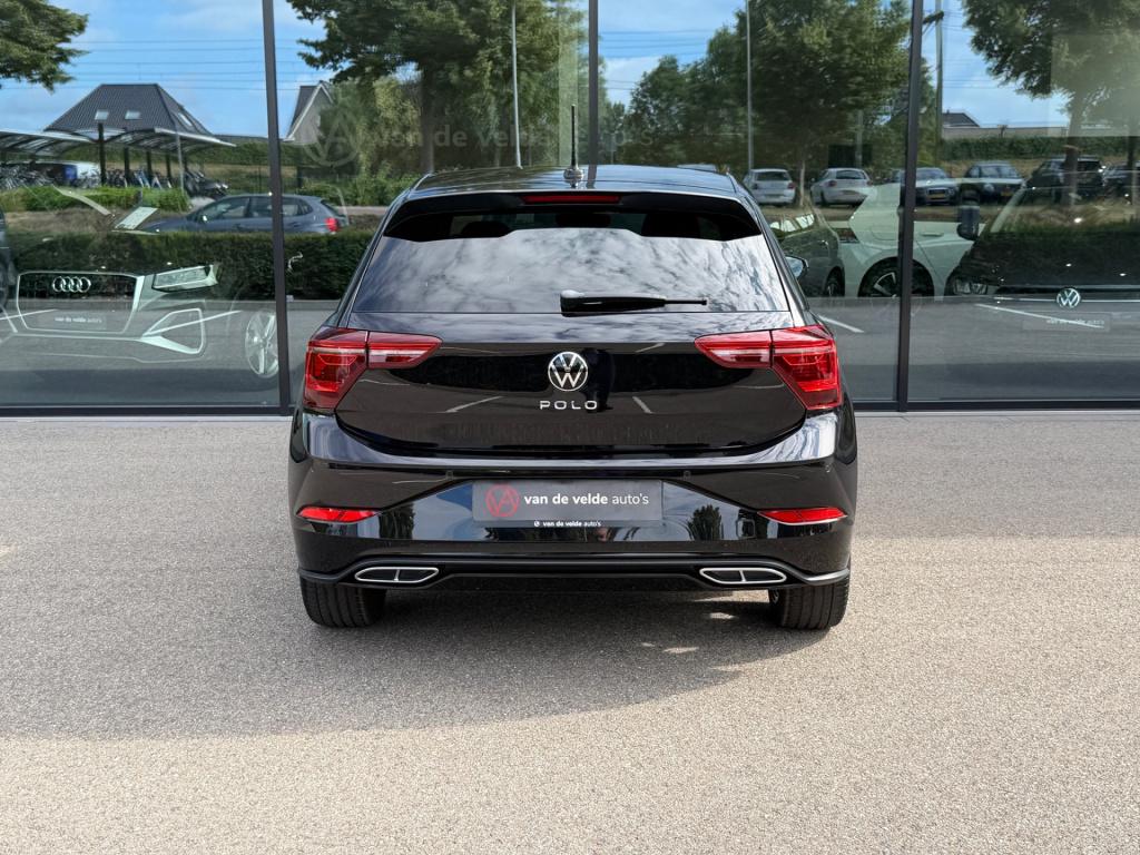 Volkswagen Polo 1.0 tsi r-line | iq light | carplay | camera | climate | st