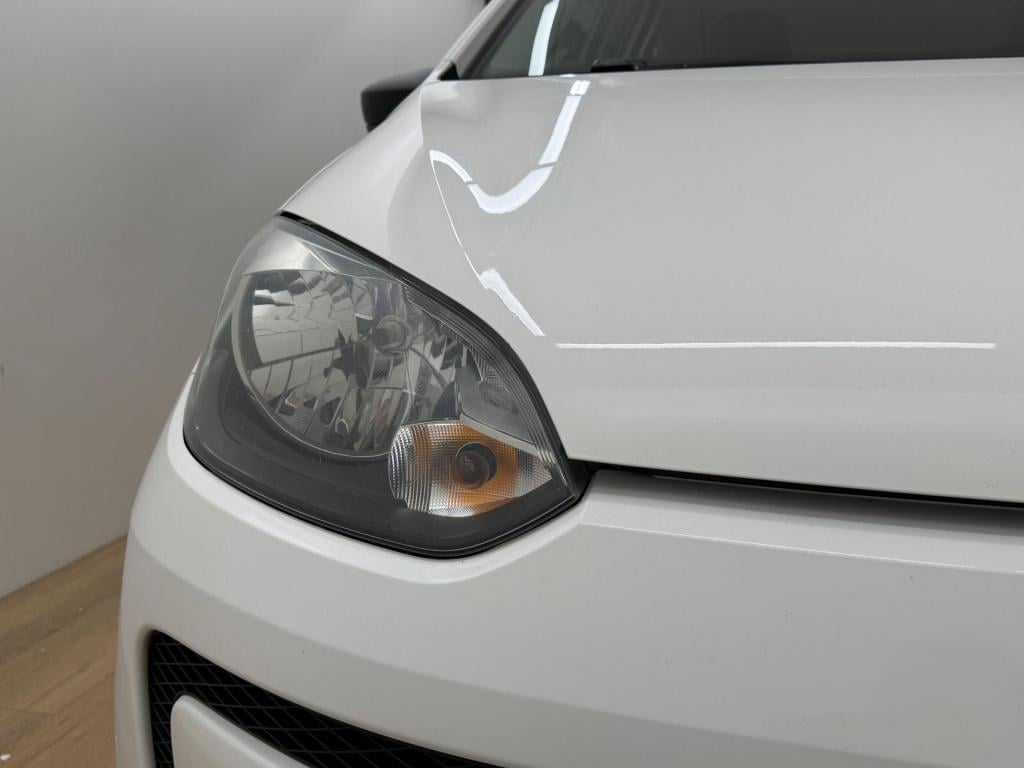 Volkswagen UP! occasion 1.0 take up! bluemotion | wit | tweedehands volkswa