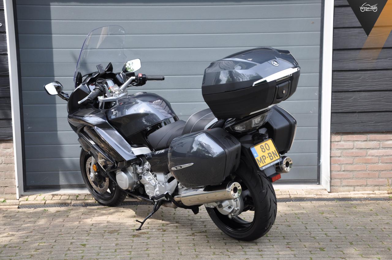 Yamaha FJR 1300, zeer compleet 2021