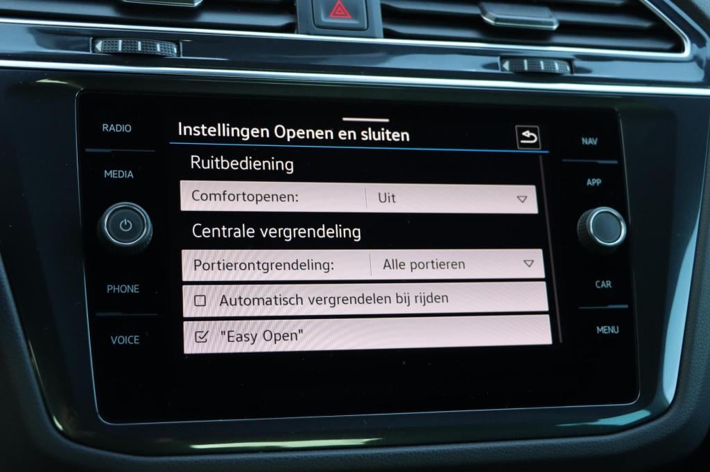 Volkswagen Tiguan 1.4 tsi ehybrid r-line business + 245pk dsg6