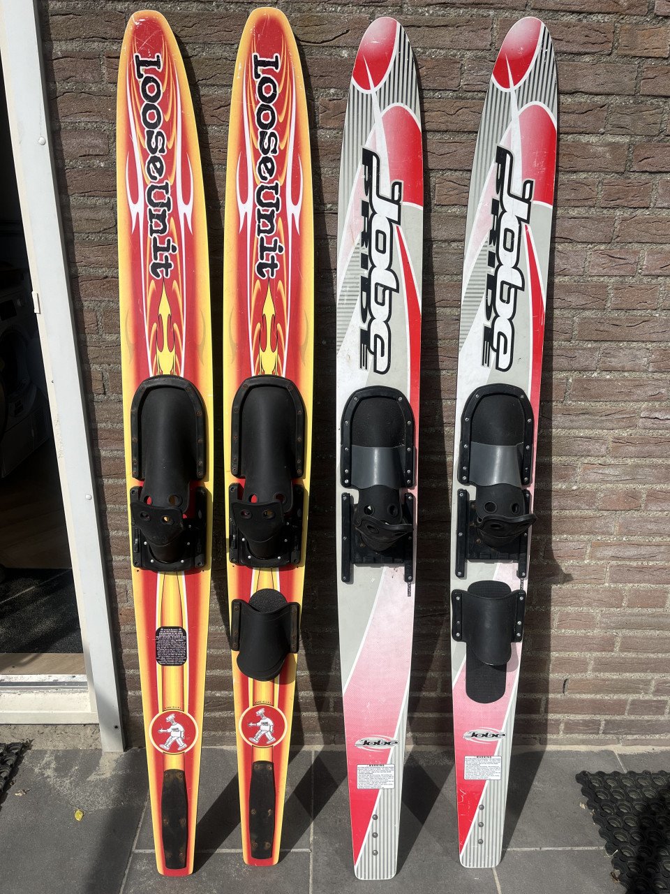 Verschillende watersportspullen