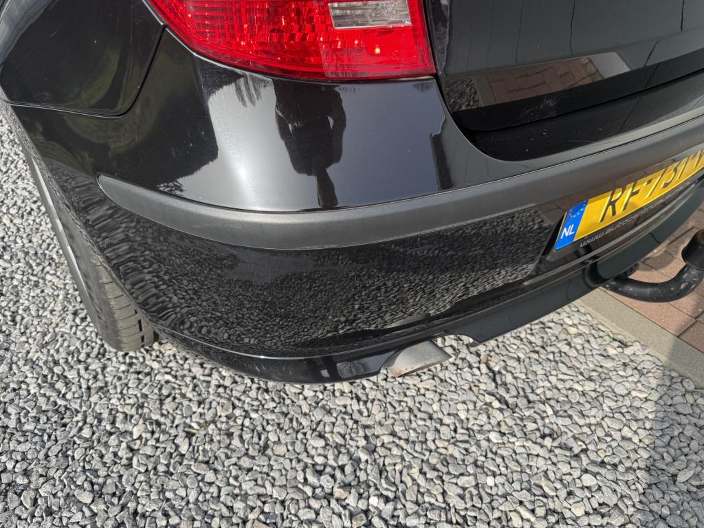 BMW 1 Serie 116i 2.0 122pk executive 3-drs