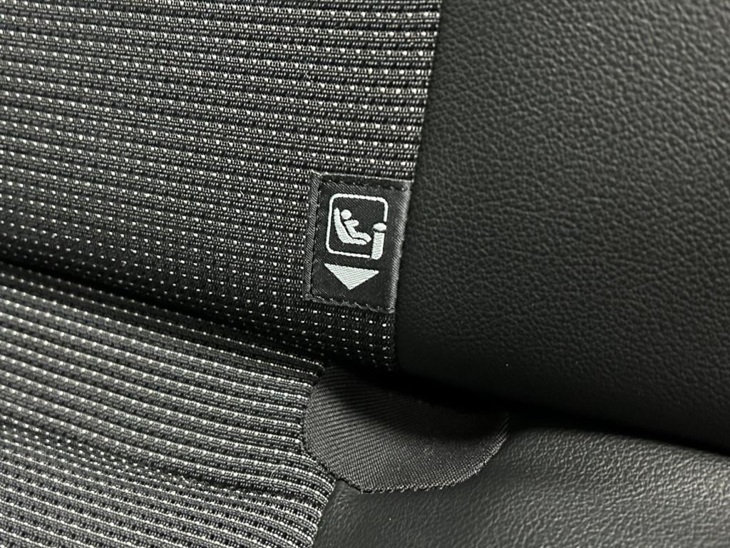 Toyota Yaris occasion 1.5 hybrid premium | airco | grijs | tweedehands toyo