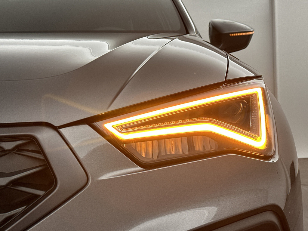 Seat Ateca 1.5 tsi 150 7dsg fr business intense | achteruitrijcamera | airc