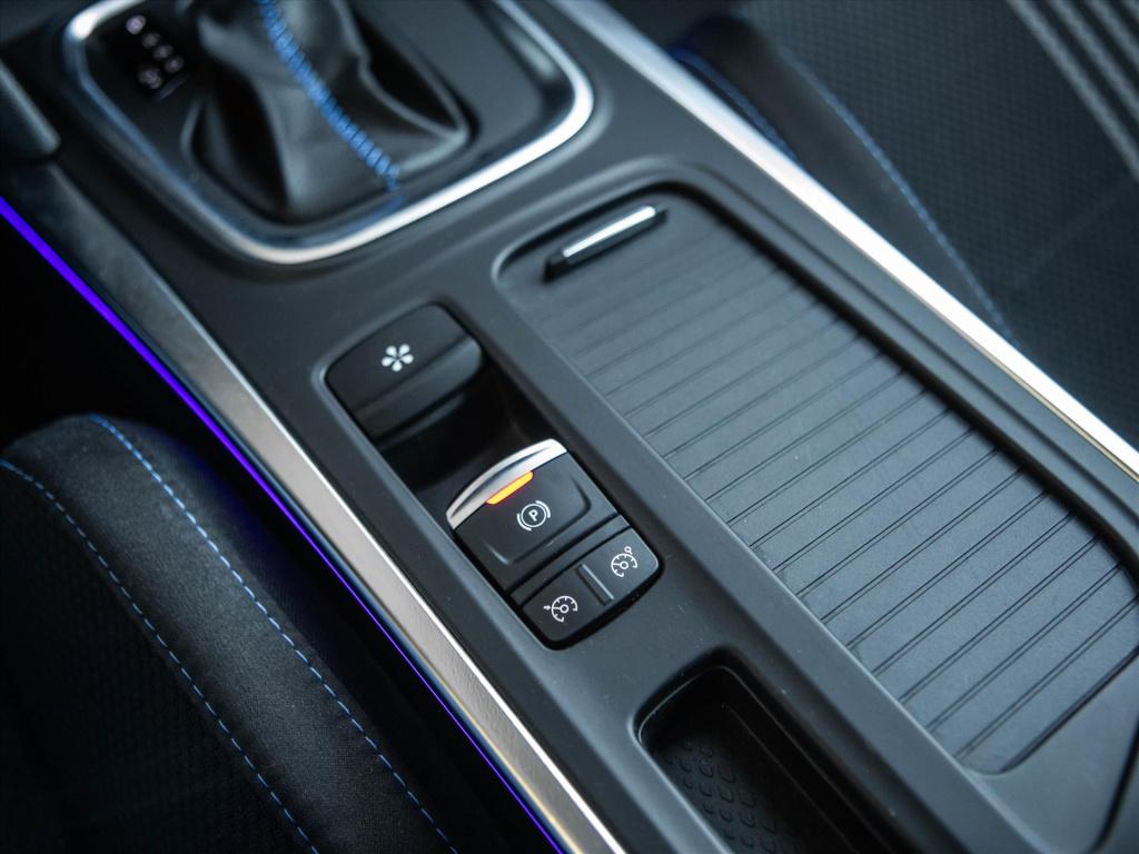 Renault Megane 1.6 energy tce 205pk gt automaat | 4-control | navigatie | d