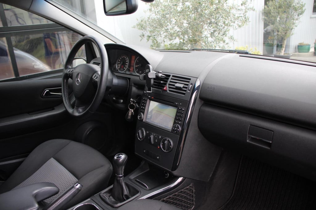 Mercedes-Benz A-Klasse 150 classic - stoelverwaming - panoramadak - navi - 