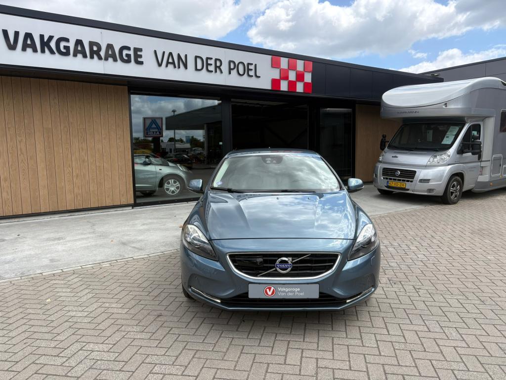 Volvo V40 1.6 t4 momentum