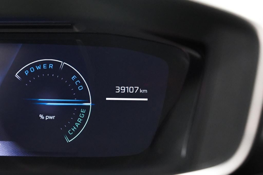 Peugeot 208 ev gt 54 kwh | 95,7% soh | 11 kw lader | 360 camera | alcantara