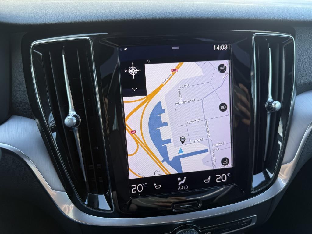 Volvo V60 t6 340pk recharge r-design| full options! trekhaak