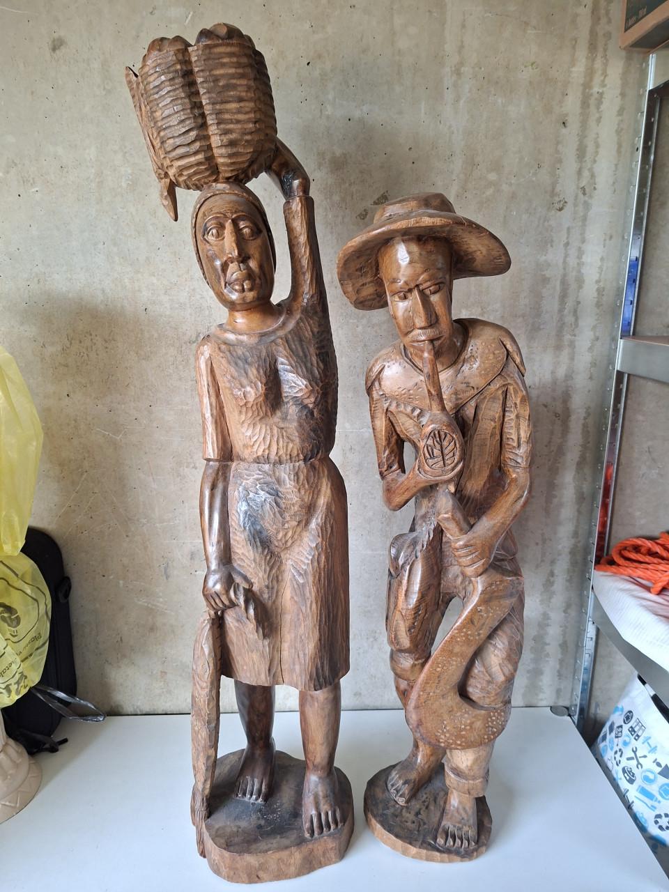 Te koop 4 Caribische houten poppen