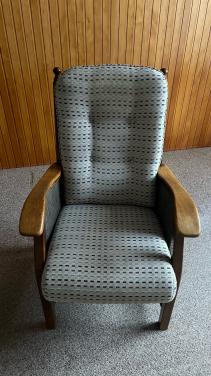 Eiken lounge stoel