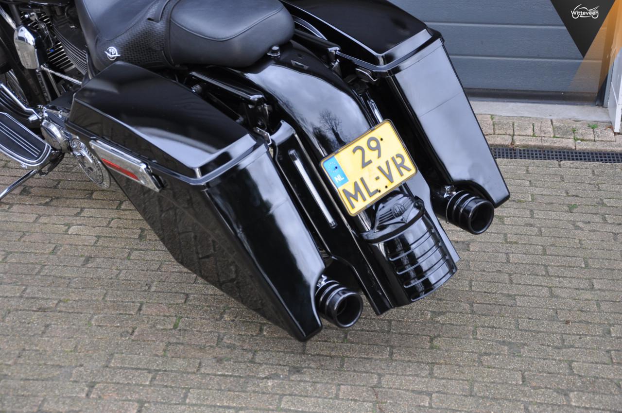 Harley Davidson Road King Stretched koffers, groot voorwiel