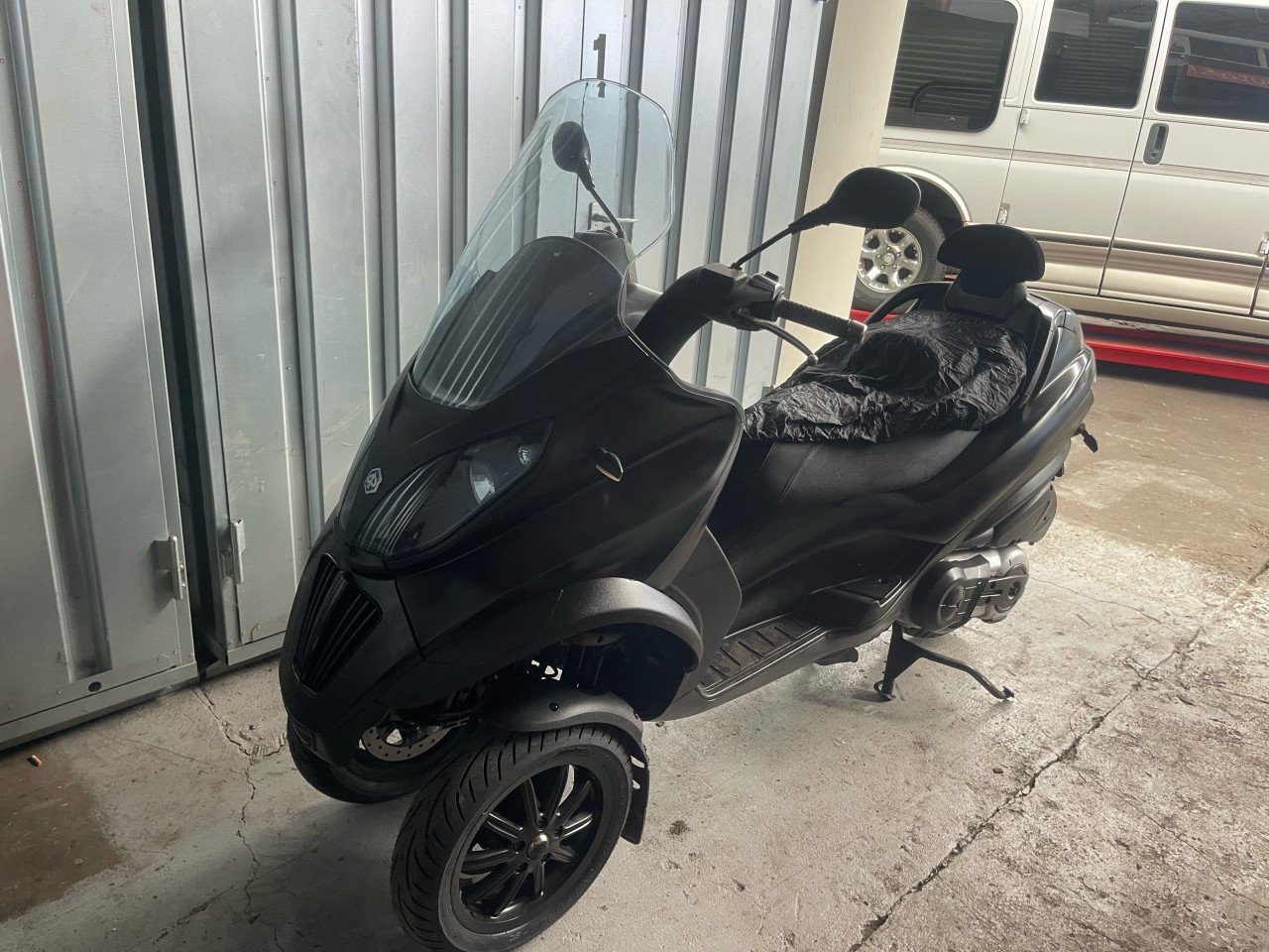 Motorscooter