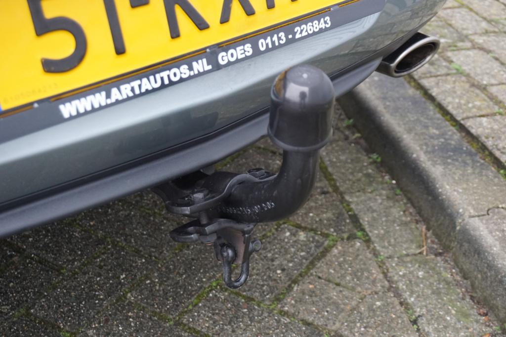 Opel Insignia 2.0 t edition automaat - climate / navi / cruise / leder / pa