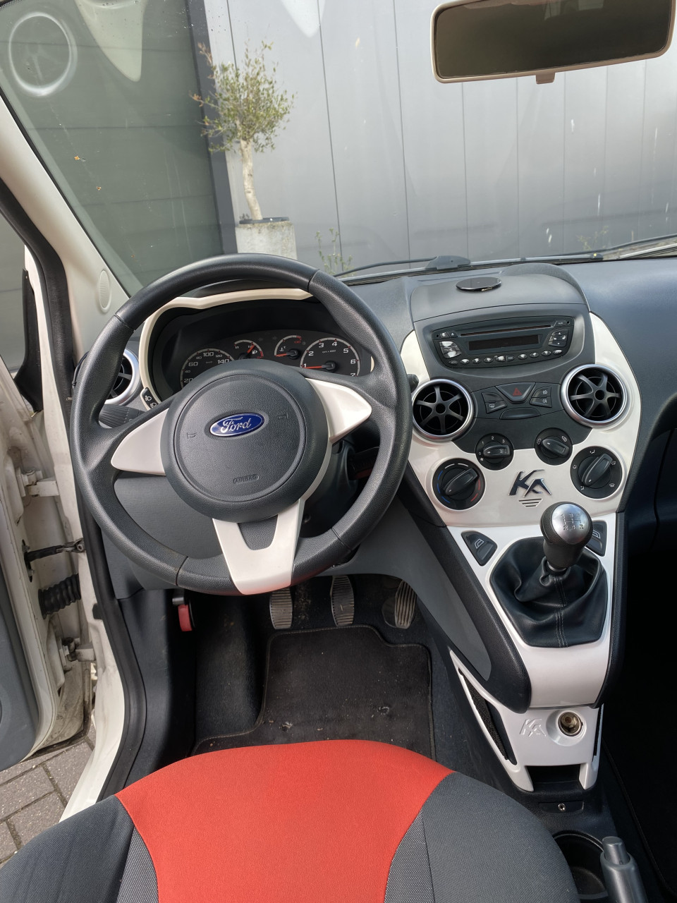 Ford Ka 1.2 51KW 2008 Wit | NAP | NIEUWE APK!
