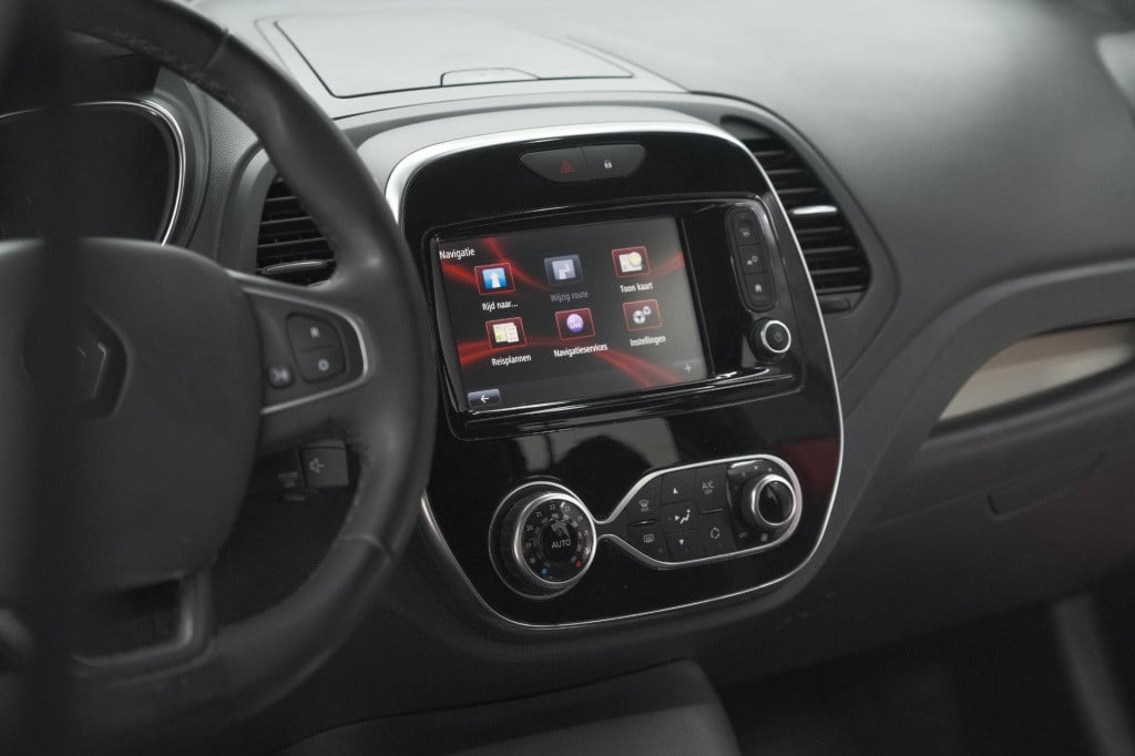 Renault Captur tce 90 intens | trekhaak | camera | dodehoekdetectie | navig