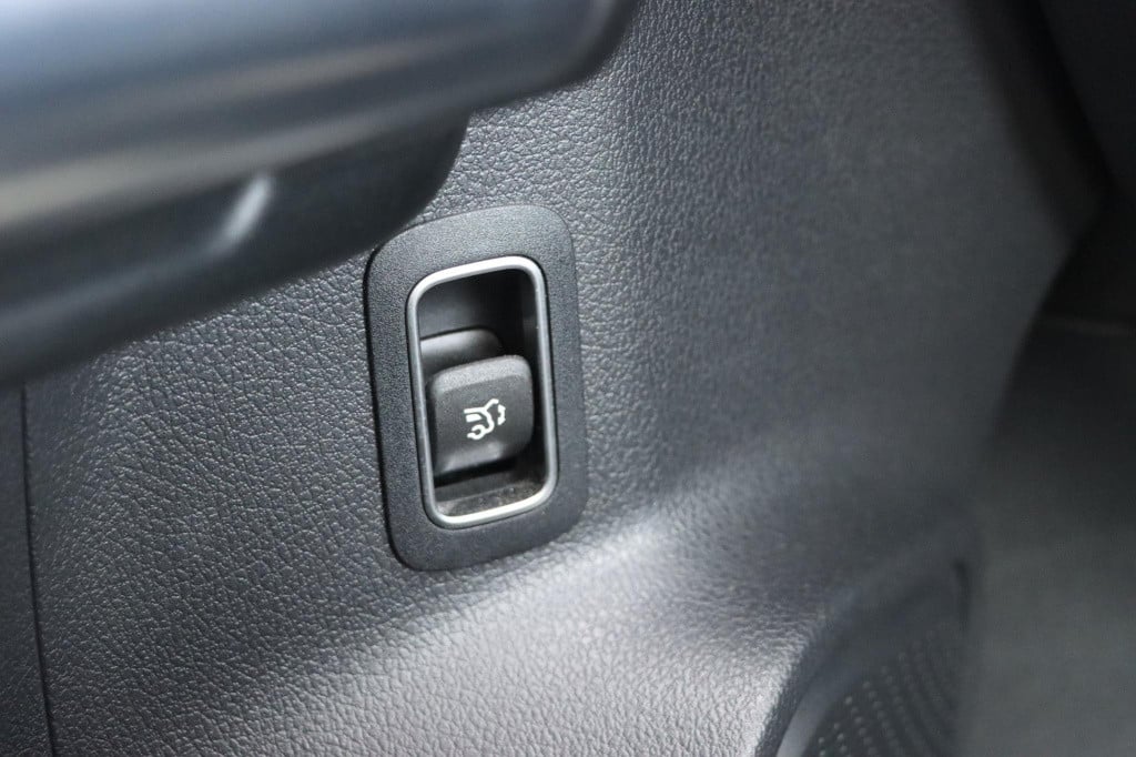 Mercedes-Benz B-Klasse 180 business solution amg