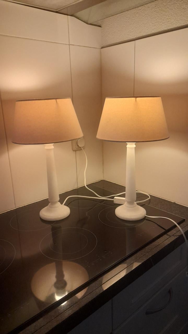 2 x tafellamp met marmeren voet  (z.g.a.n)
