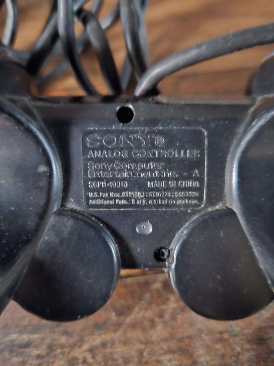 Sony PlayStation 2 Controller - SCPH-10010